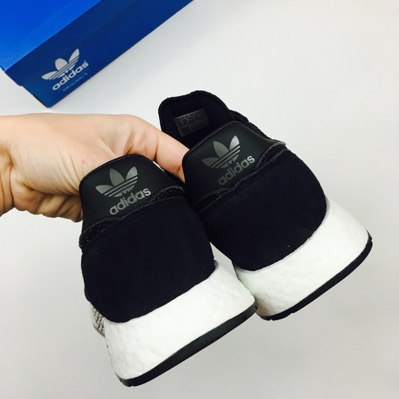 NEW Adidas Originals BOOST Marathon x5923 Sneakers - Picture 3 of 5